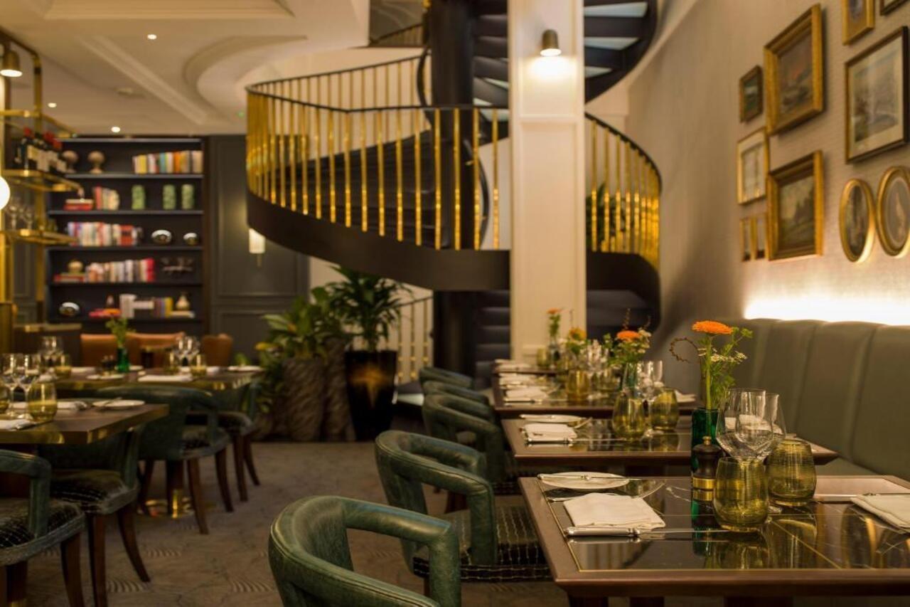 The Guardsman - Preferred Hotels And Resorts 伦敦 外观 照片 Interior of the restaurant
